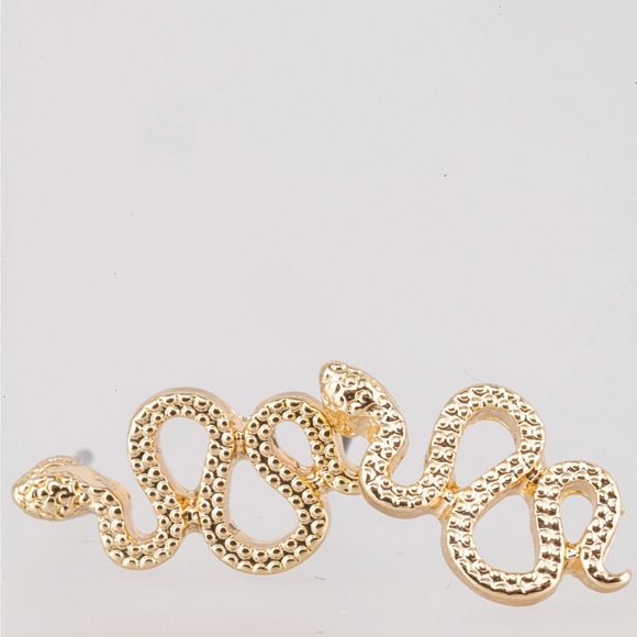 NWT Francesca’s Collection Cynthia Mini Snake Studs - Picture 3 of 6